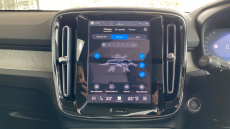 Volvo XC40 2.0 B4P Ultra Dark 5dr Auto Petrol Estate